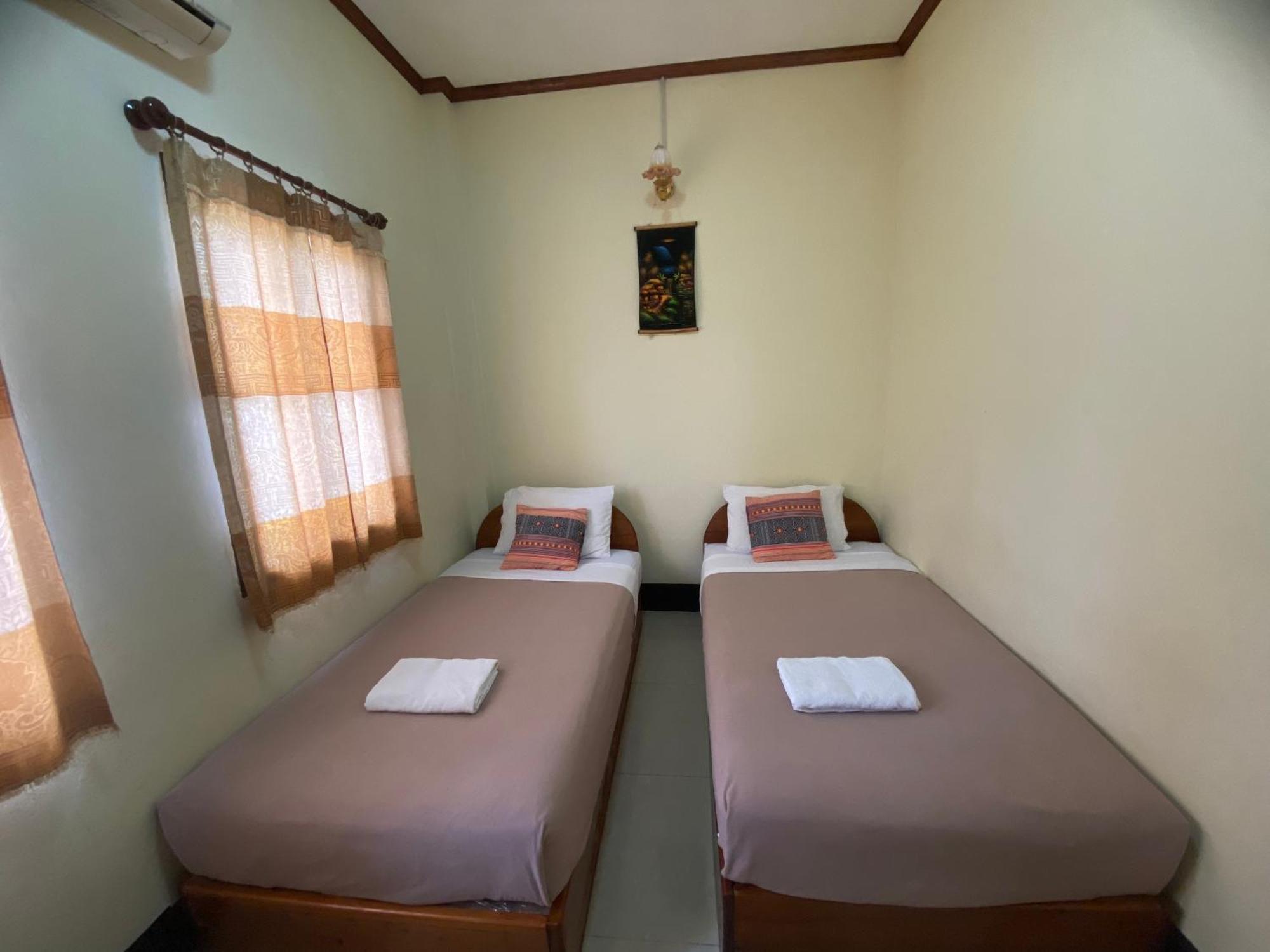 A Tee pensión Luang Prabang Exterior foto